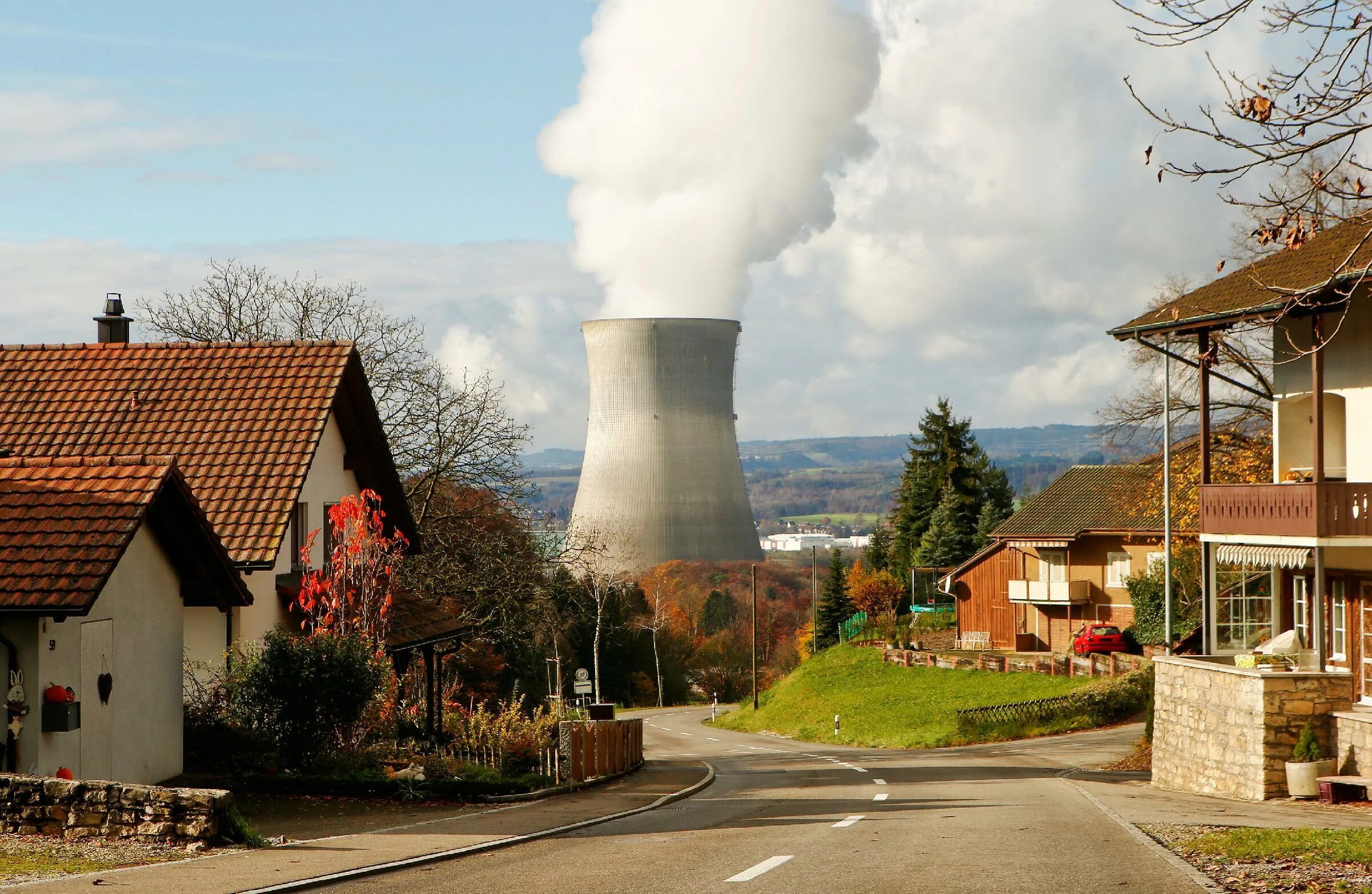 Основные экологические проблемы германии. АЭС Швейцарии. Швейцария атомная Энергетика. Атомные электростанции Швейцарии. Энергетическая промышленность Швейцарии.