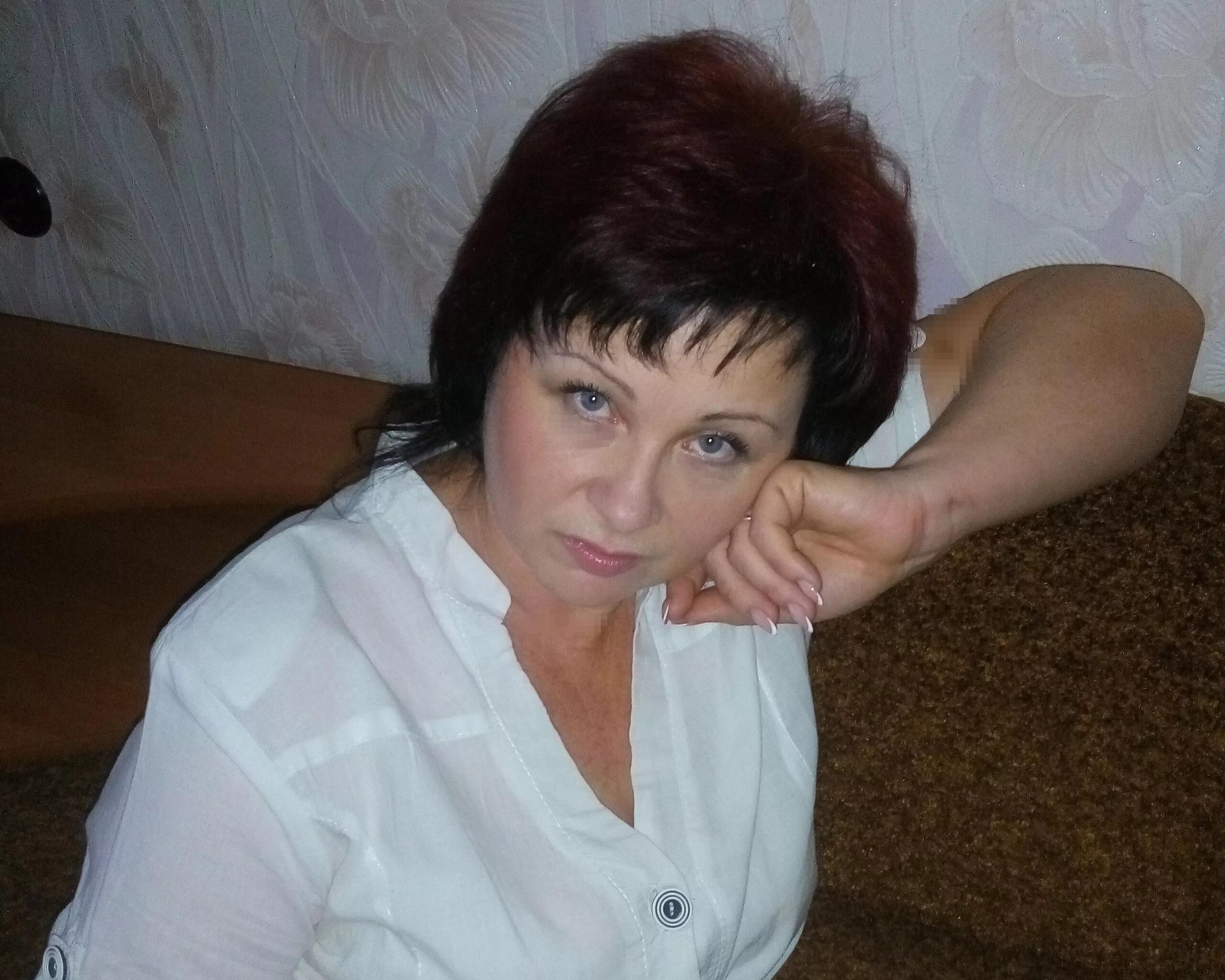 Знакомство 50 с телефоном. Татьяна 300м. Наталья 300 м. Женщины 40 45 лет для серьезных. Женщины за 50 для серьезных отношений