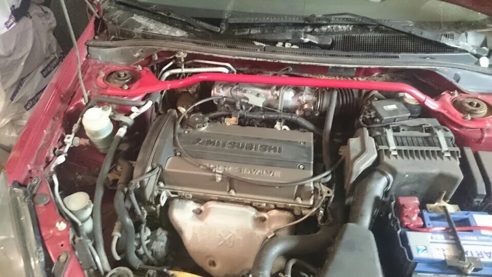 Митсубиси лансер 9 не заводится причина. Mitsubishi lancer не заводится. Не заводится митсубиси паджеро схватывает. Mitsubishi lancer не заводится. Стартер митсубиси лансер 9.