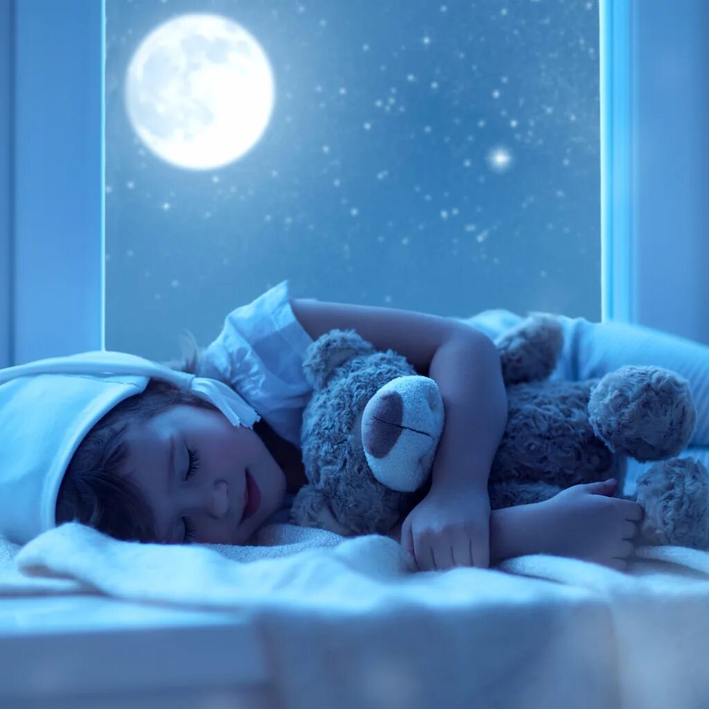 Сон ночью картинки. Спящий ребенок. Спящий ребенок ночью. Ночь сон. Про сон.