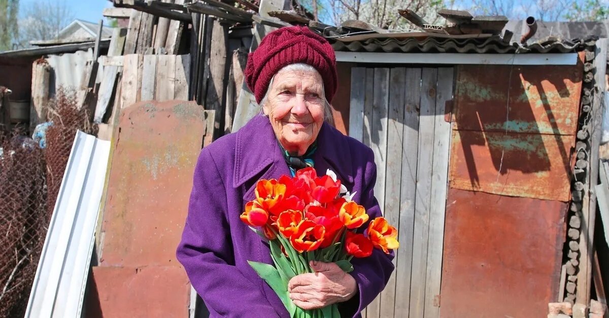 Где бабушка катя. Где бабушка катя. Где бабушка катя. Бабка катька. Жырная бабушкакатя.