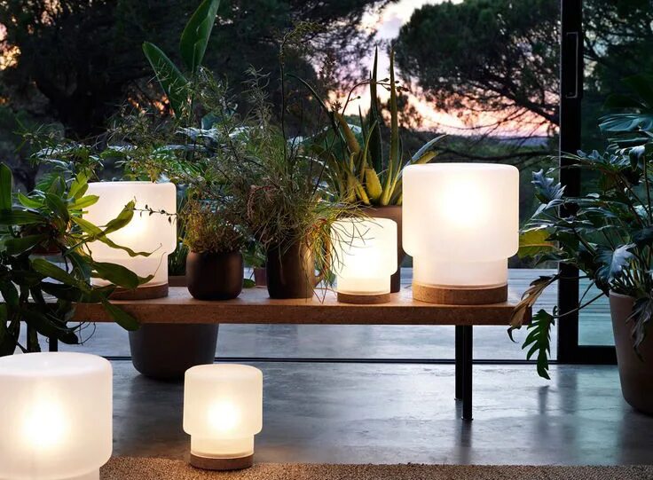 Lighting tables
