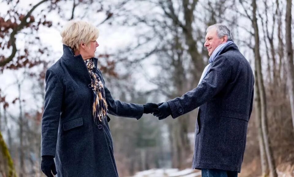 Старые пары. Старик сидит. Седой случайная жизнь читать полностью. Седой случайная жизнь читать полностью. Седой случайная жизнь читать полностью.