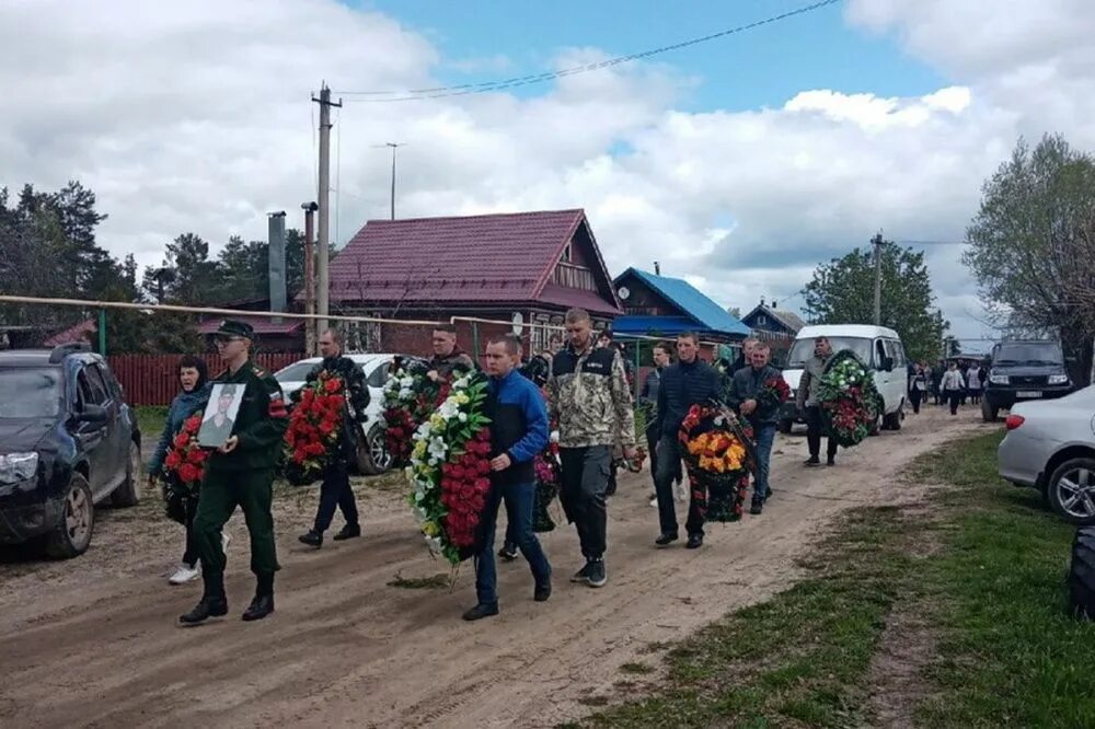 В Цивильском районе простились.