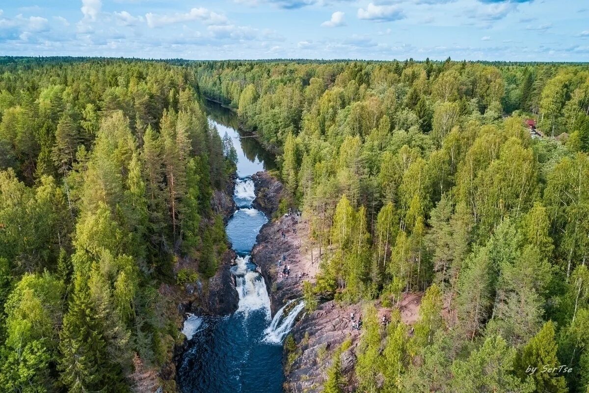 Карелия входит в россию. Заповедник Кивач. Заповедник и водопад Кивач. ГПЗ «Кивач». Музей заповедник Кивач Карелия.