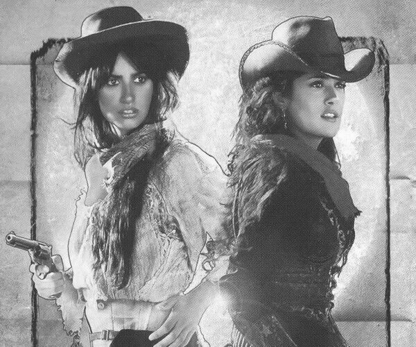 Бандитки 2. Сальма хайек вестерн. Пенелопа круз и сальма хайек бандитки. Бандитки 2006 сальма хайек. Две бандитки.