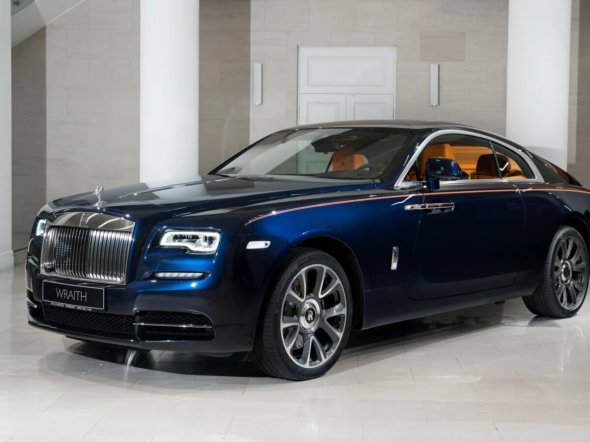Сколько рублей стоит новый. Роллс-Ройс Wraith 2019. Rolls Royce Phantom 2021. Роллс Ройс Фантом купе 2021. Роллс Ройс Wraith 2023.