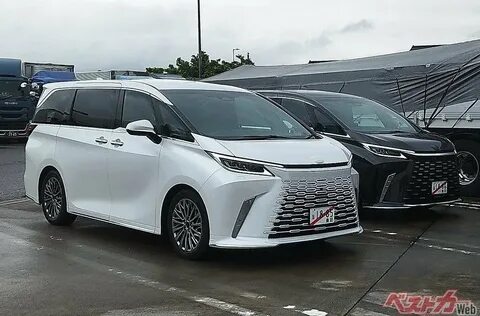 Toyota alphard 2024