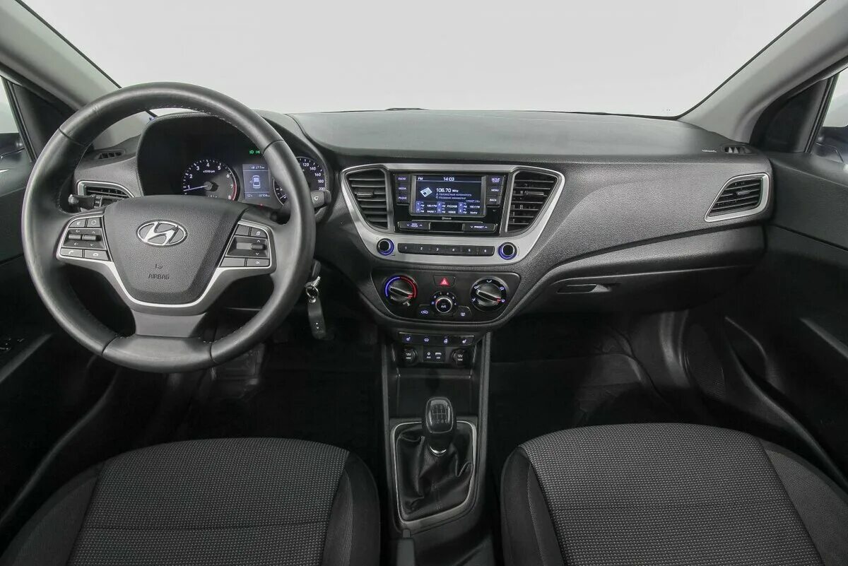 Hyundai solaris 2018 на трассе. хендай солярис 2018 год автомат. Hyundai solaris 2018 года 1. Hyundai solaris 2018 автомат. хендай солярис 2018 год автомат.