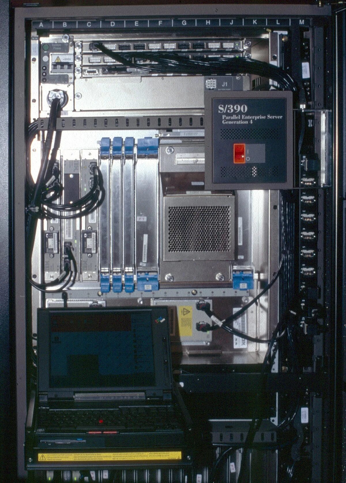 Ibm s. IBM S/390. IBM System/390. IBM 390 48. IBM s390x ZSYSTEMS.