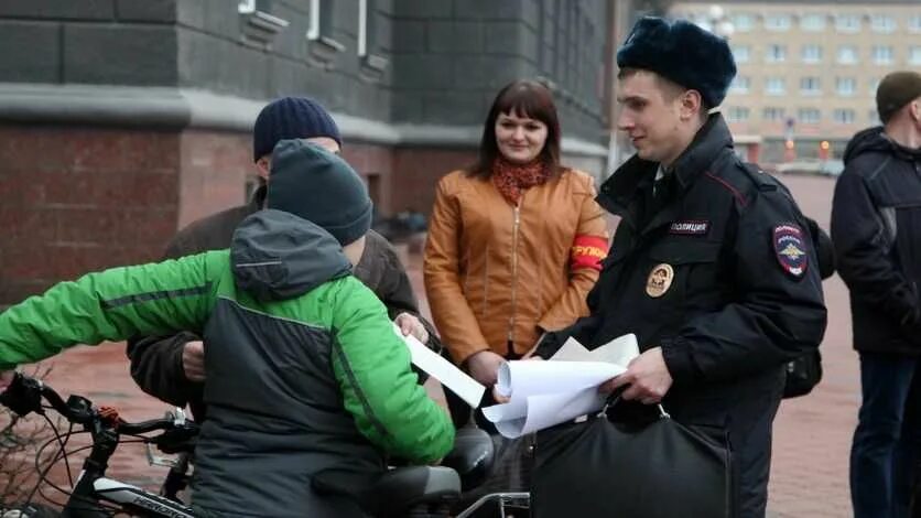 Административное правонарушение видео. Правонарушение фото. Нарушение общественного порядка. Объект административного правонарушения картинки. Суд в общественных местах.