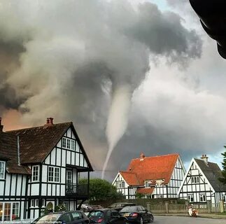 Weather tornadoes
