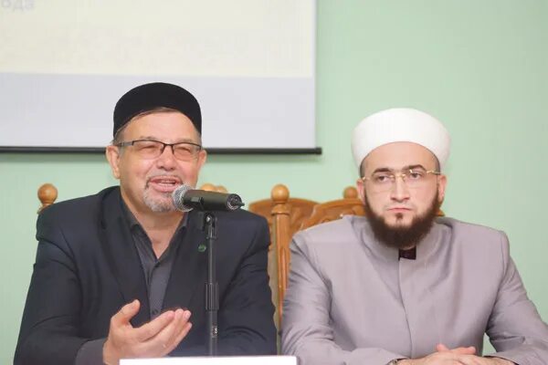 Закабанная мечеть юсуф давлетшин. Хазрат давлетшин. Рамиль хазрат юсупов. Юсуф давлетшин имам. Хамза хазрат баймак.