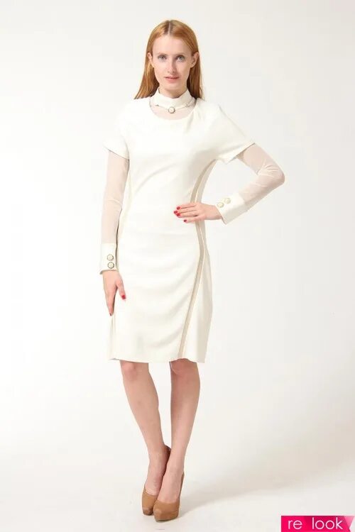 белое платье воротник стойка. белое платье с воротником стойкой. черное платье с белым воротничком. платье приталенное короткое. платье белое с рукавами и воротником.