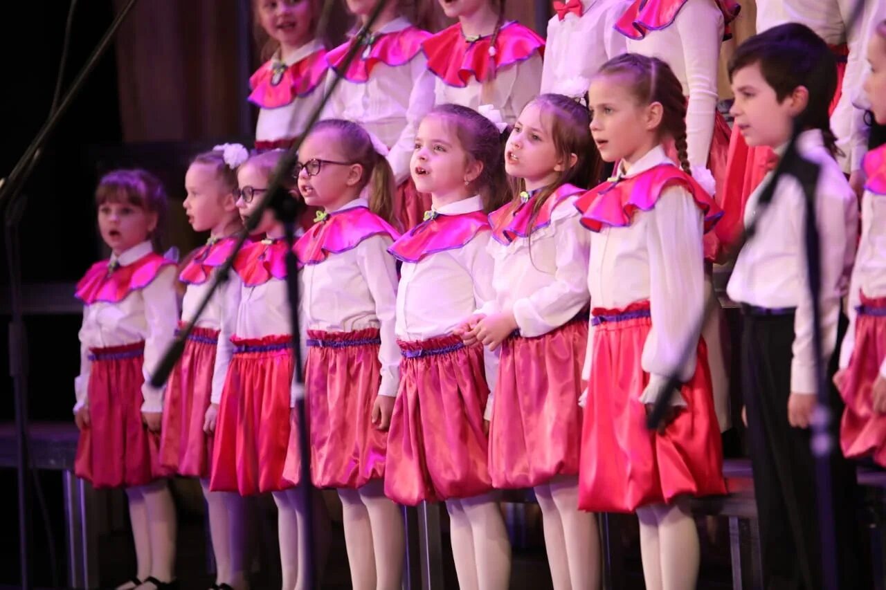 Спортивная школа юность. Школа молодость. Школа молодости нины дувановой лого. Клин-9 военный городок школа юность. Школа молодость.