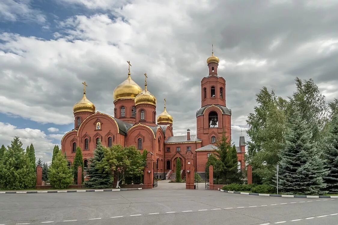 Спасо-Преображенский храм Губкин.