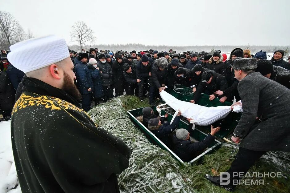 Похороны Садыкова Марата Наилевича. Панихида Марата Садыкова.