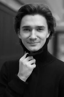 Премьера большой артист