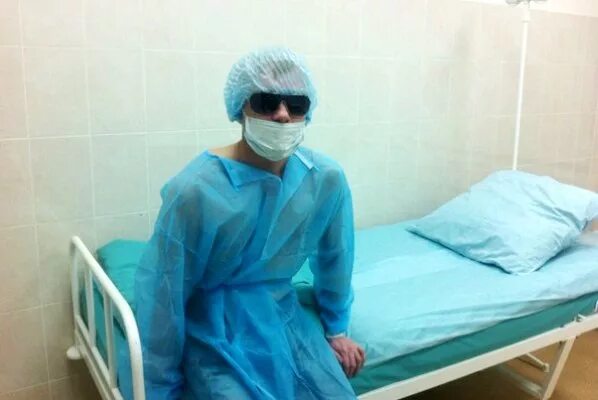 Хирург превратил парня в девушку. Хирургическая коррекция пола. операция по митрофанову отзывы.
