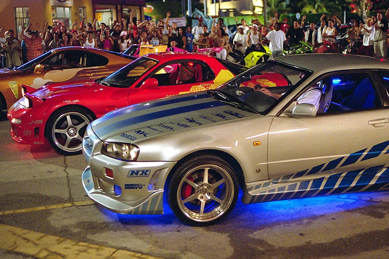 Гоночный форсаж. Nissan skyline r34 пола уокера. nissan skyline r34 форсаж. пол уокер двойной форсаж. skyline пола уокера.
