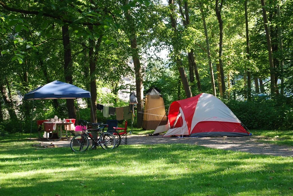 Кемпинг парк. Парк штата Чайна Кемп. Outdoor Camping. Camping Park Albatros Italië. Outdoor camp