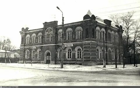 Гимназия старая