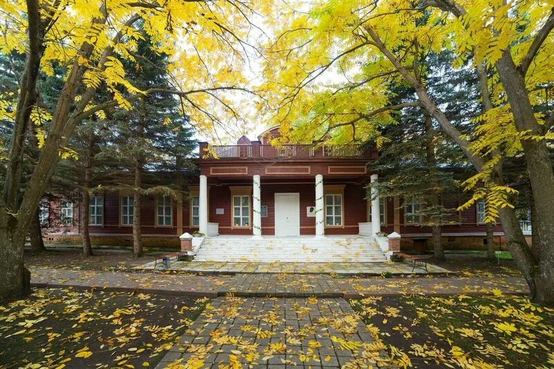Усадьба тянь-шанского липецкая область. Усадьба семена тянь шанского. Усадьба тянь-шанского липецкая. Музей п п семенова тян шанского. Музей п п семенова тян шанского.