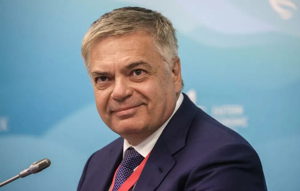Шишкарев. Шишкарев