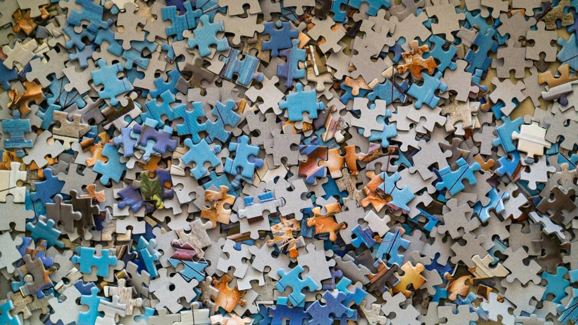 Jigsaw puzzle много денег