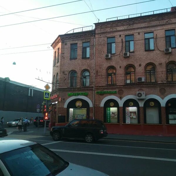 Аренда офиса 960 м2 в бизнес-центре класса Б на ул Новорязанская метро Комсомоль