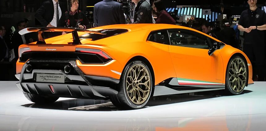 Ixoost lamborghini esavox,. Lamborghini huracan звук. Динамики ламборджини. Сигнал ламборджини. Звук ламборгини.