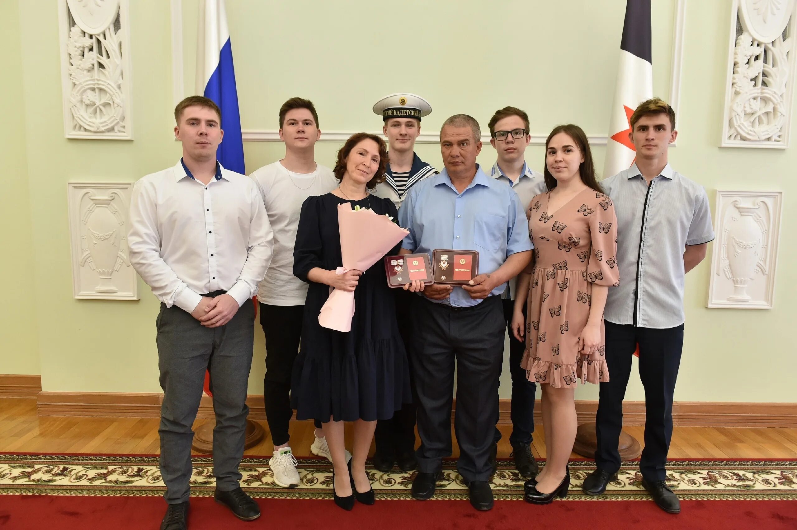 Церковь иконы божьей матери казанской можга. Можгинский районный в лицах. Многодетная семья. Группа можга. Можги.