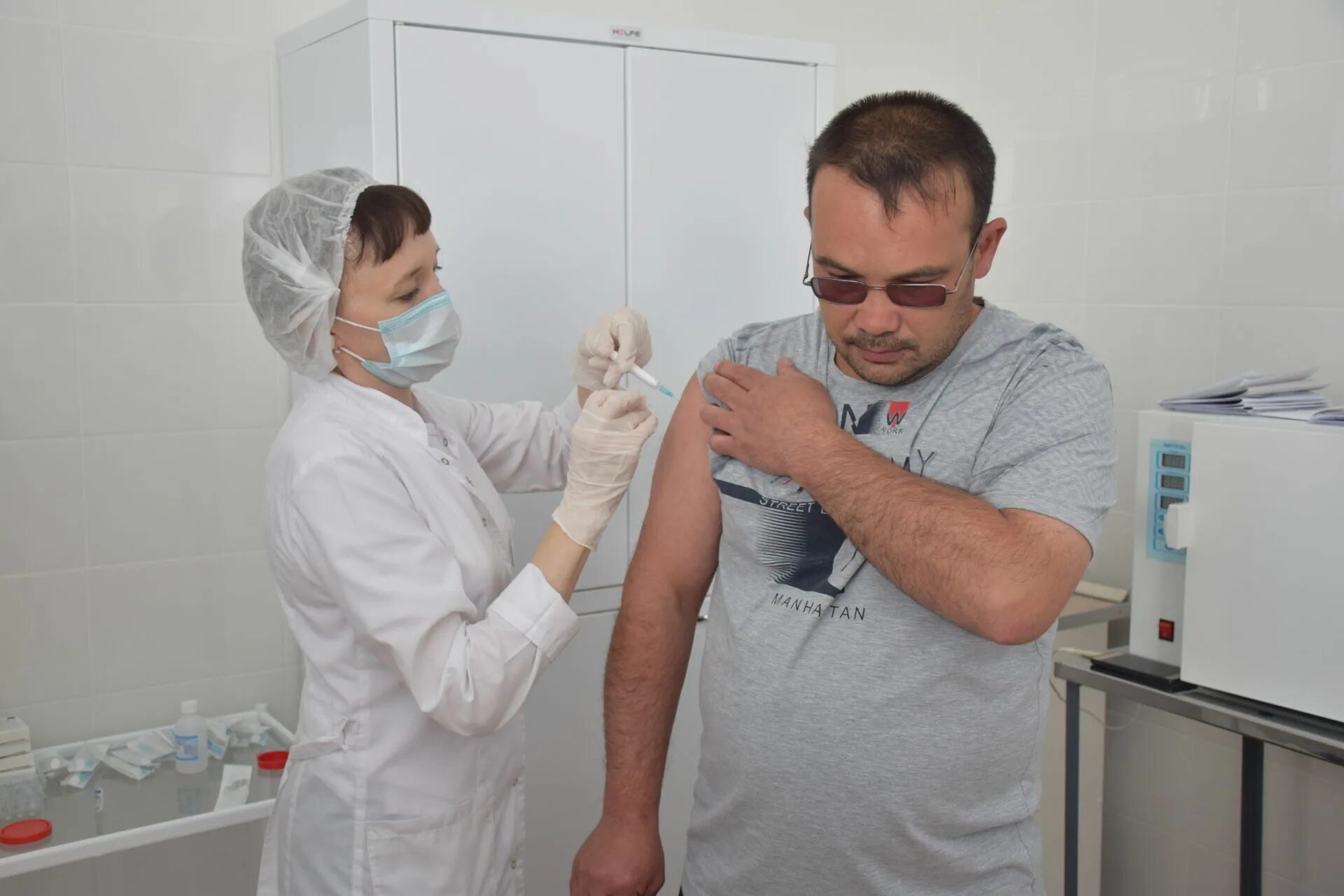 Программа нурлат. Спортивная школа ледок нурлат. разиля нурлат ледок сотрудники.
