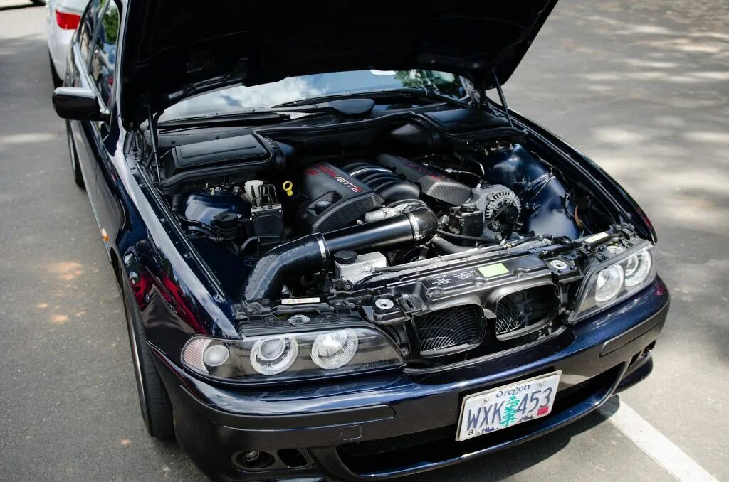 Бмв е39 дизель купить. BMW e39 v8. BMW e39 swap. BMW e39 m5 swap. BMW e46 s85.