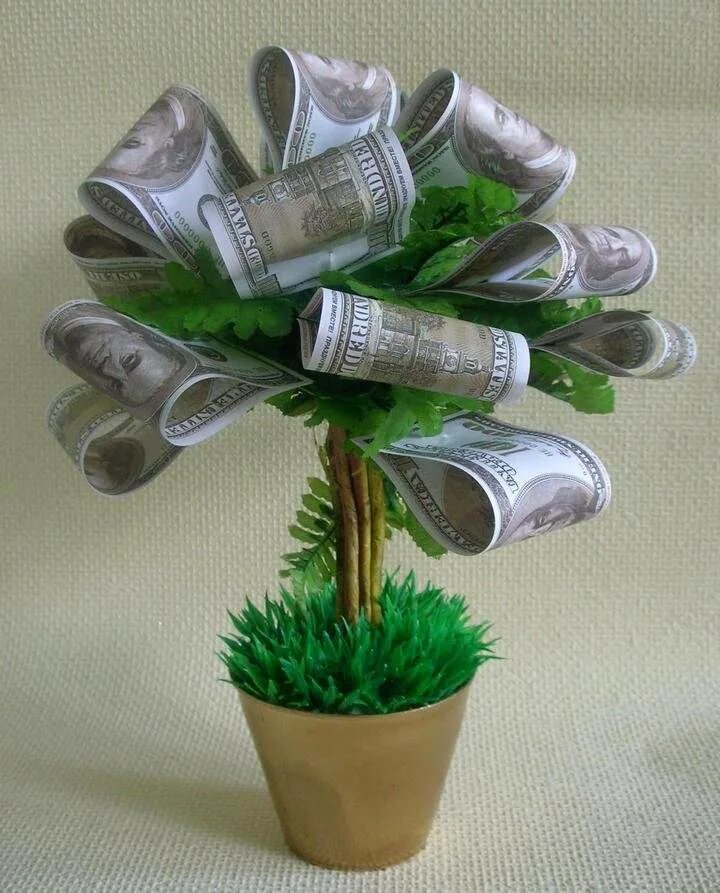 Дам денег в подарок. Букет из денег. Оригинальный подарок из купюр. Денежное дерево из купюр. Букет из бумажных денег.
