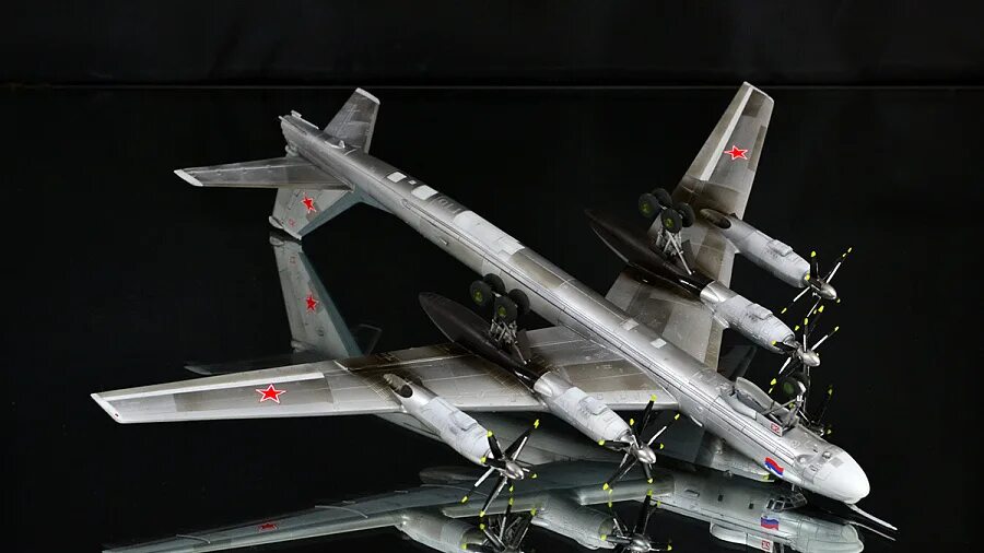 Ту-95мс 1/72. Ту-95 1/72 trumpeter. Трумпетер ту-95мс. Ту 95 1. Ту 95 трумпетер 1/72.