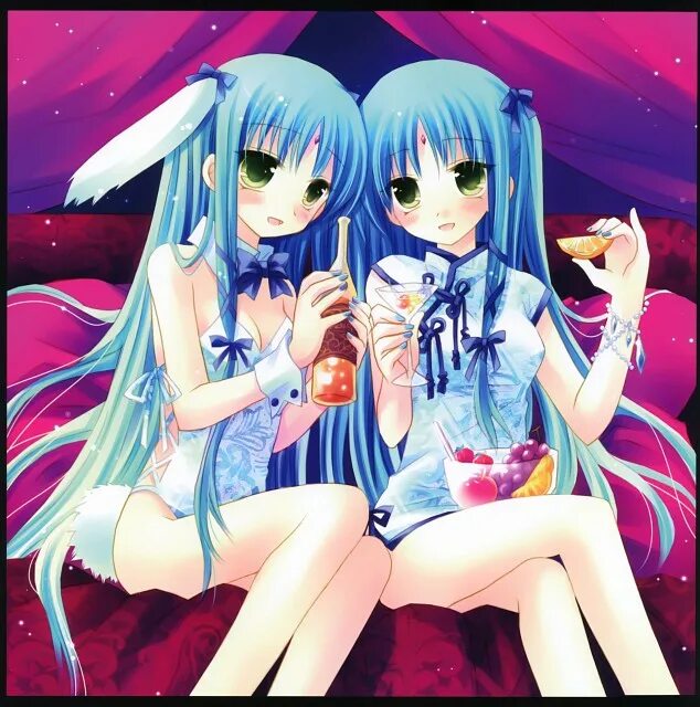 Красивые мальчики близнецы 10 лет. Мика хатсуне юри. Розовая и голубая девочка аниме. Сакура мику и хатсуне мику. Голубоглазые близнецы.