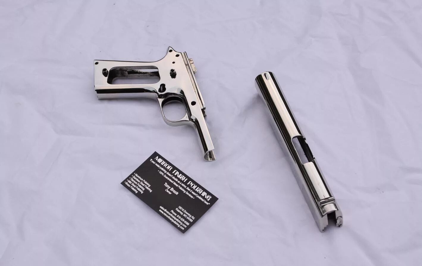 Gun steel. 50 Магнум Кольт 1911. Втулка Кольт 1911. Кольт 1911 с деревянной ручкой и пулями дум дум. Привод на Mitsubishi Colt 1911.