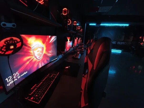 Орда саратов. Компьютерный клуб орда. Компьютерный клуб сургут. Усольцева 19 cyberx. Кибер клуб.