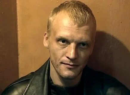Никому не известный актер