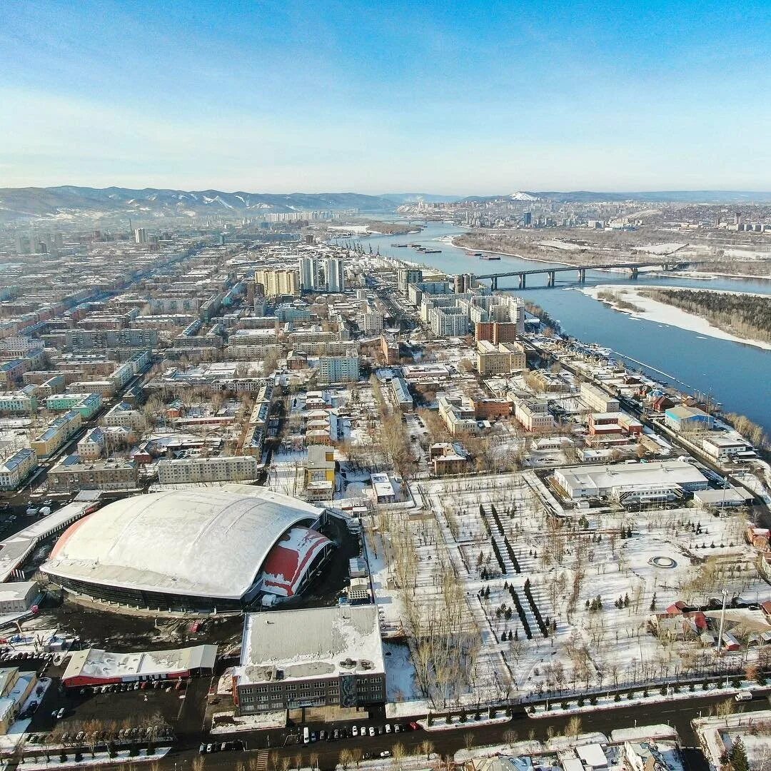 Как называется город в сибири. Новосибирск столица Сибири. Красноярск столица. Стадион Енисей Красноярск. Город Красноярск Енисей Сибири.