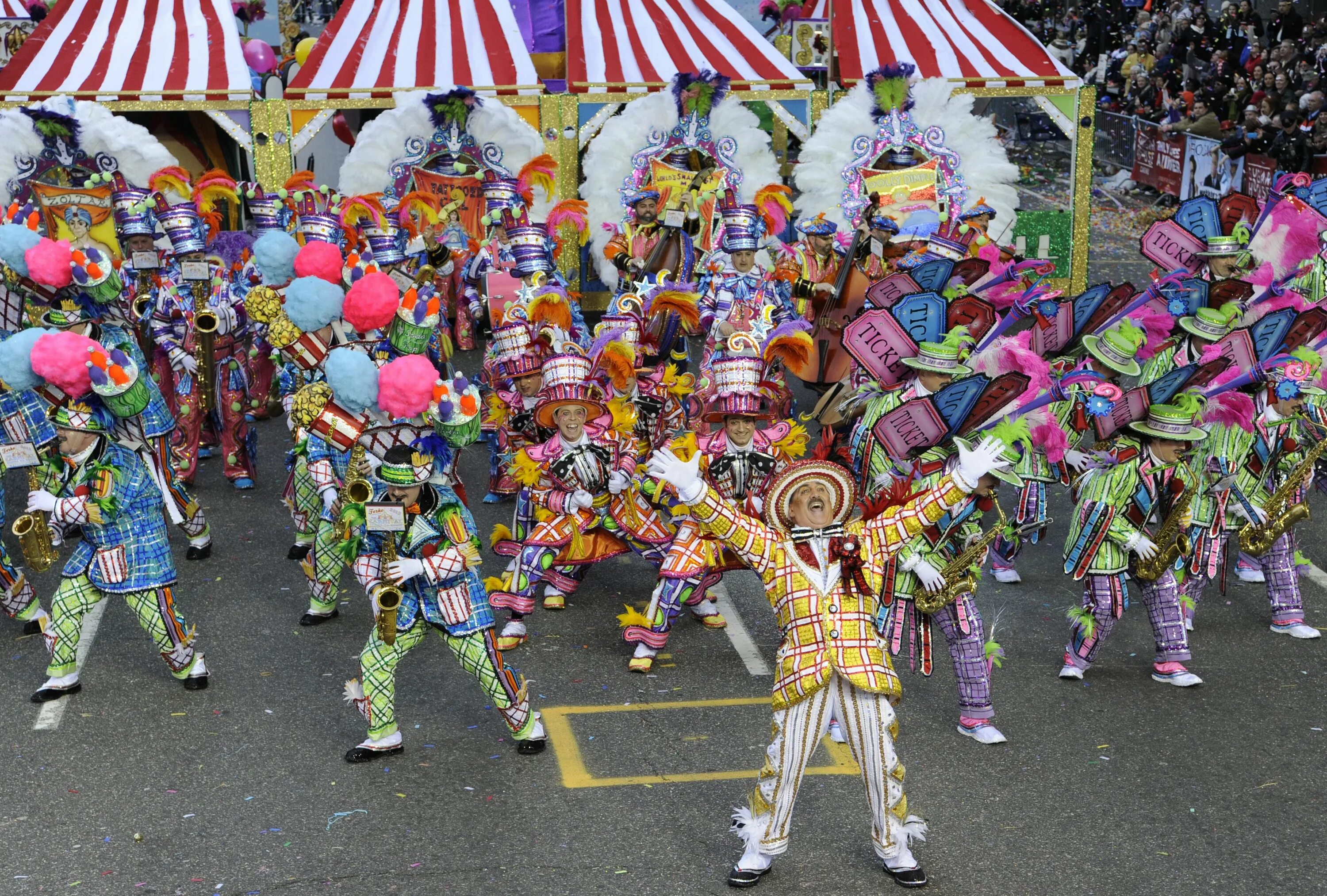 День благодарения в сша традиции и обычаи. Парад дня благодарения macy’s. Every parade. Thanksgiving day парад. Парад пантомимы в филадельфии на новый год.