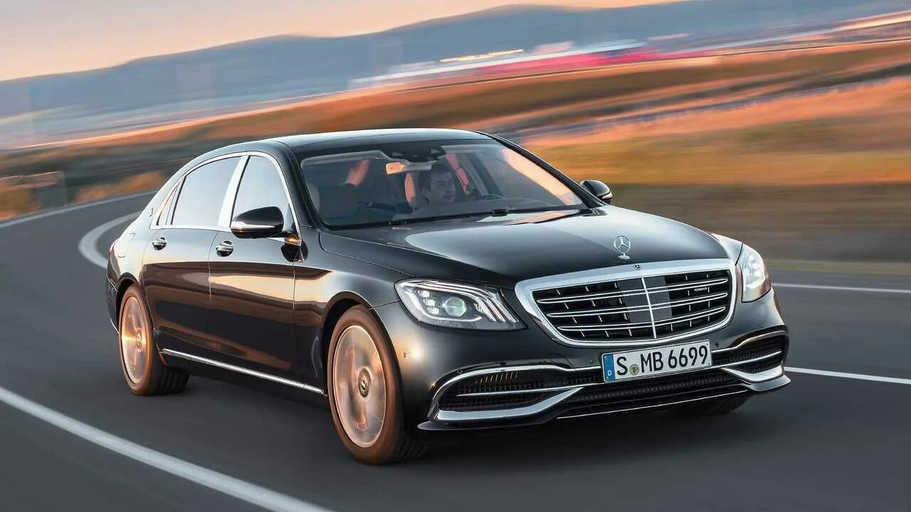 Майбах 2018. Мерседес майбах 2018 рестайлинг. Mercedes benz s650 maybach 2018. Mercedes benz maybach s650. Mercedes maybach pullman.