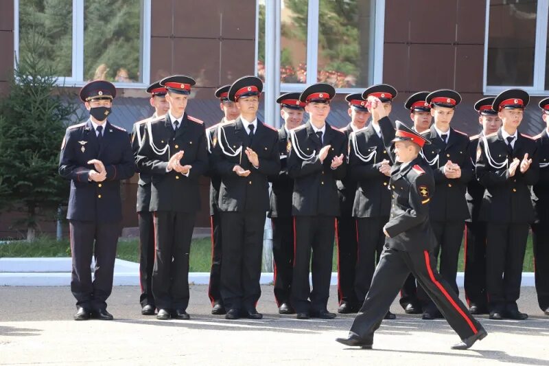 Суворовское чита. Читинское суворовское военное училище. Суворовское чита. Суворовское училище чита кск. Суворовское чита.