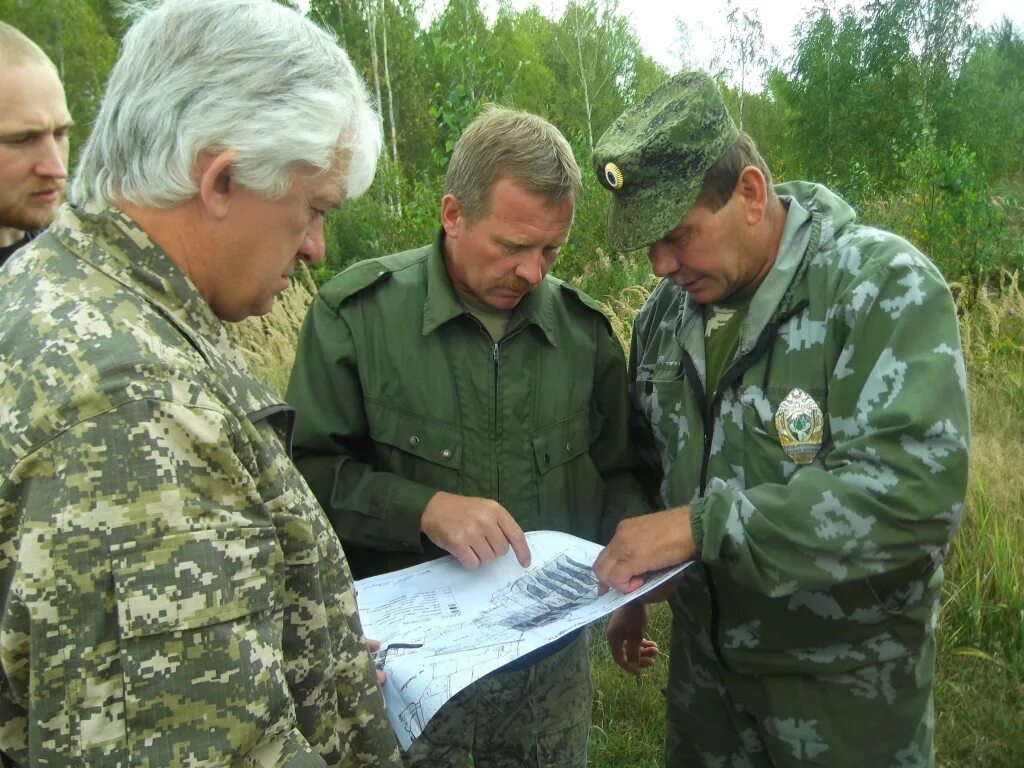 правовой режим природных парков. охрана территории. охрана в парке. охранник в парке. охрана территории парка.