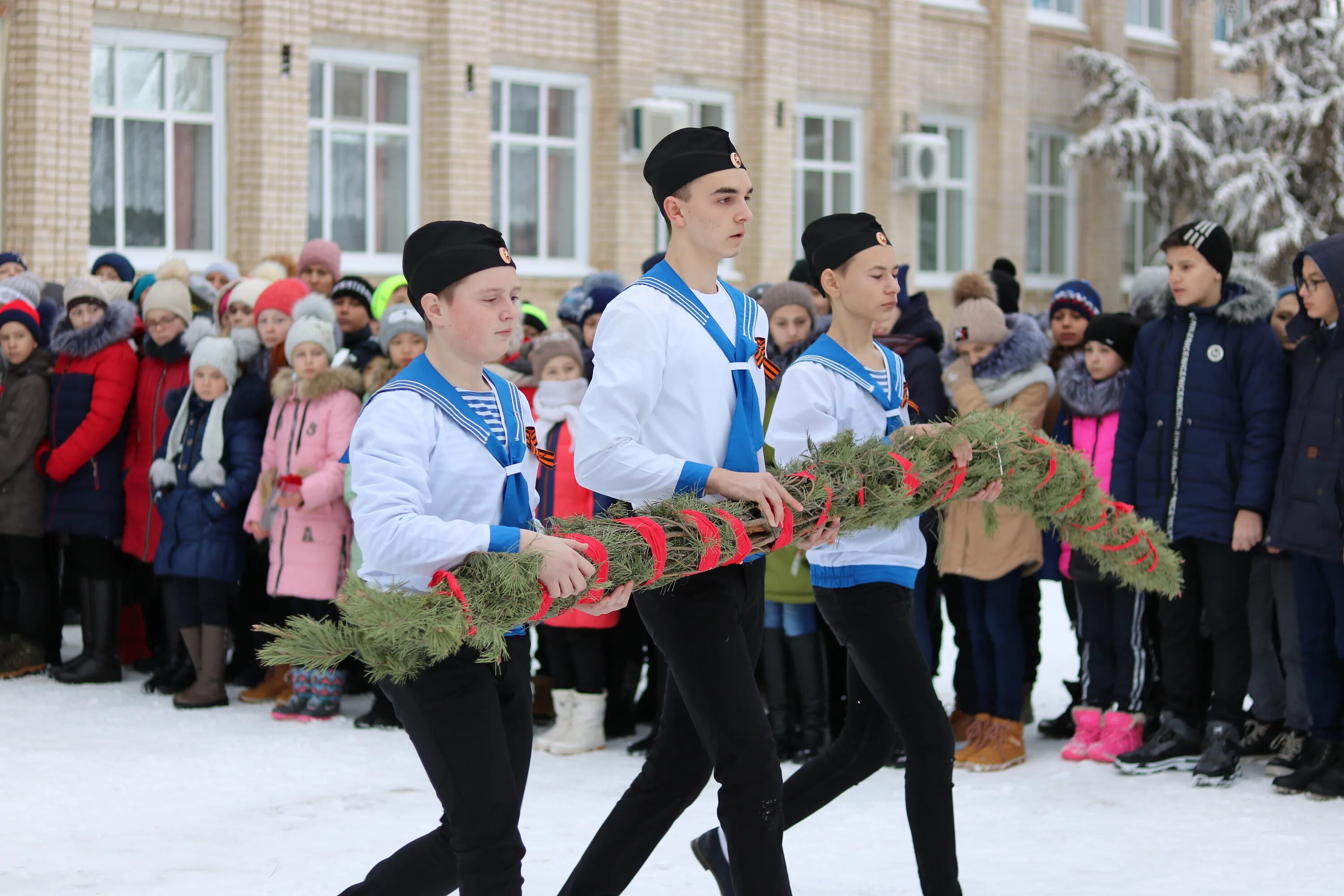 Школа 2 Николаевск. Сивко школа №2 Николаевск Волгоградской. Школа 2 Николаевск имени Ивана Сивко. Погода на николаевской под лугой