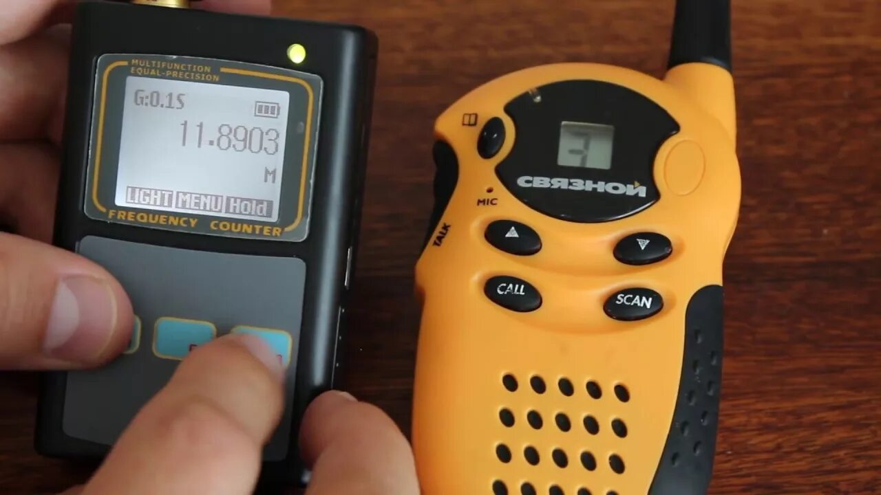 Сканер радиочастот. Сканер частот радиостанций. Сканер радиочастот ibq 101. Радиосканер uniden bc125at handheld police scanner portable nascar racing fire ems vhf uhf. Широкополосный сканер радиочастот.