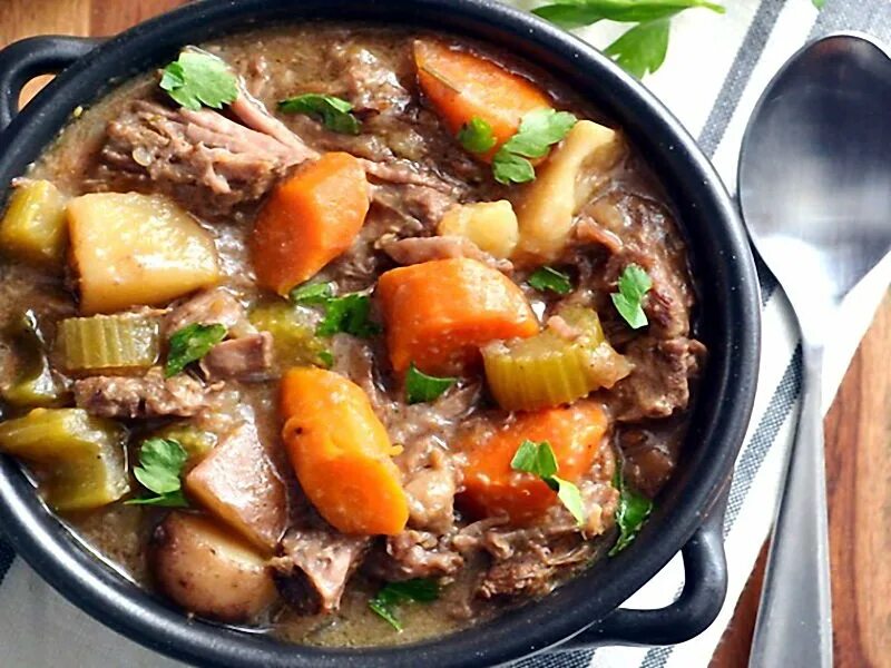 Рецепт рагу в мультиварке с мясом. Тушеная говядина с розмарином и сливках рецепт с фото. тушёная говядина с розмарином и сливками рецепт с фото.