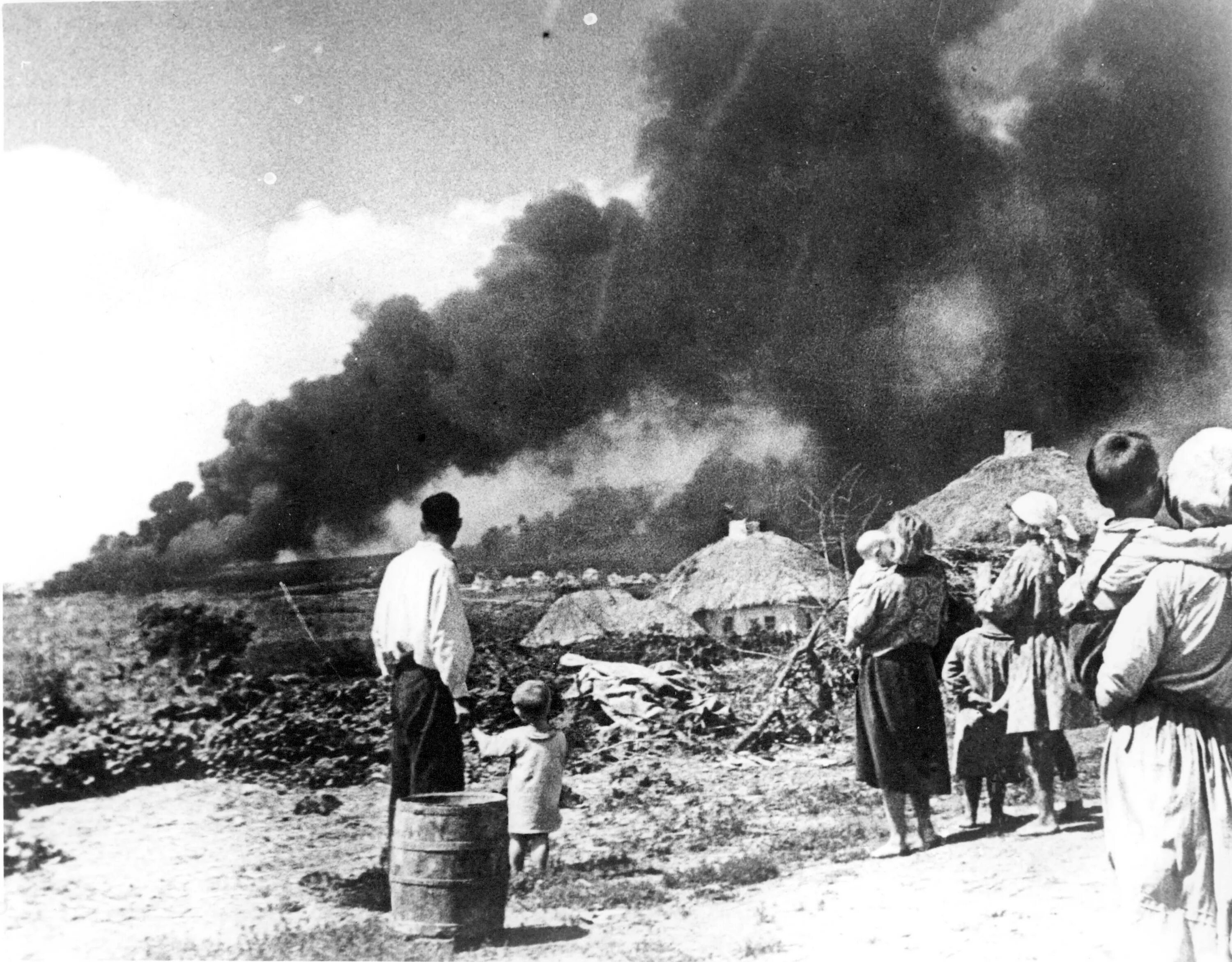 Нападение на деревню. Начало войны 1941 года. Первый день войны 22 июня 1941.