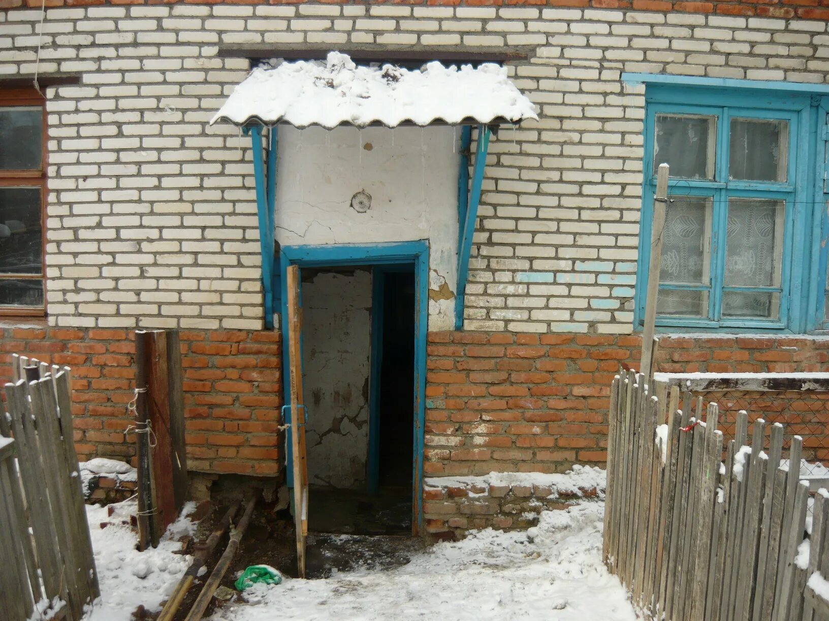 Погода в п светлом. Поселок светлый Оренбургская область. Посёлок светлый Оренбургская область Светлинский район. Поссовет п светлый Оренбургская область. Поселок светлый Оренбургская область улица Советская.